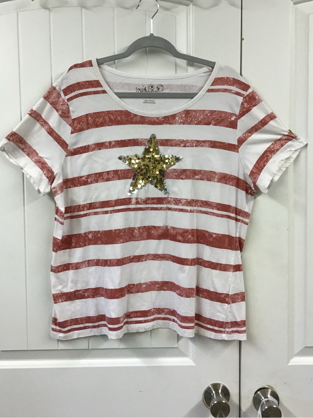 Women’s White & Red Striped Tee with Gold Sequin Star size Large